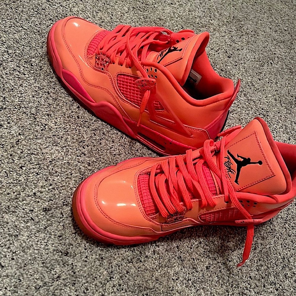 Jordan 4’s HotPunch Retros, Pink, size 10.